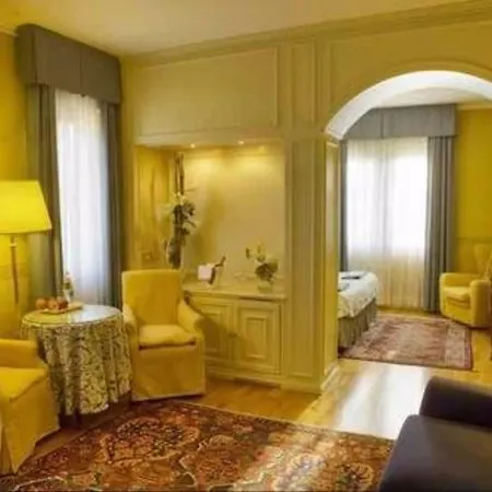 Regina Adelaide 4* Garda (Verona)