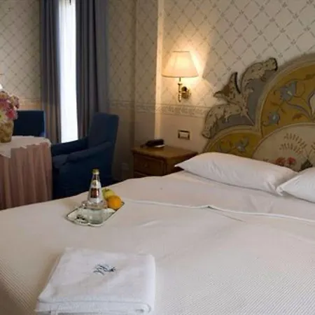 Hotel Regina Adelaide