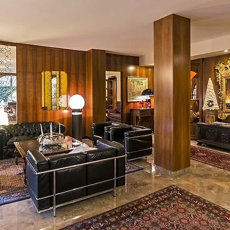 Hotel Regina Adelaide 4*